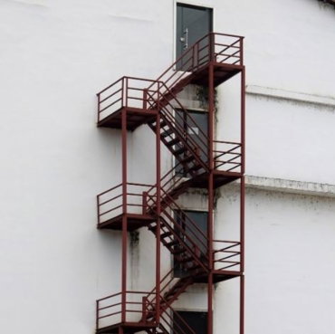 nave-industrial-escaleras-11.jpg